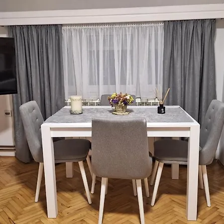 Апартаменты Centar *