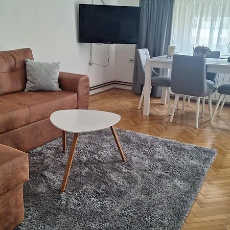 Centar Апартаменты *